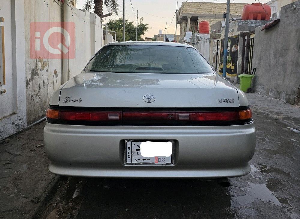 تويوتا II مارك